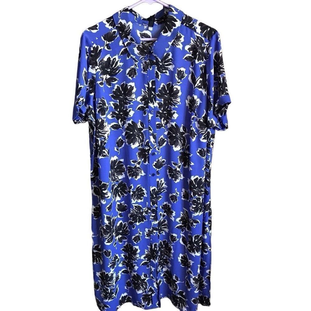 Lane Bryant blue floral long tunic top blouse Plus size 18/20 short sleeve
